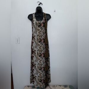 Connection 18 maxi dress